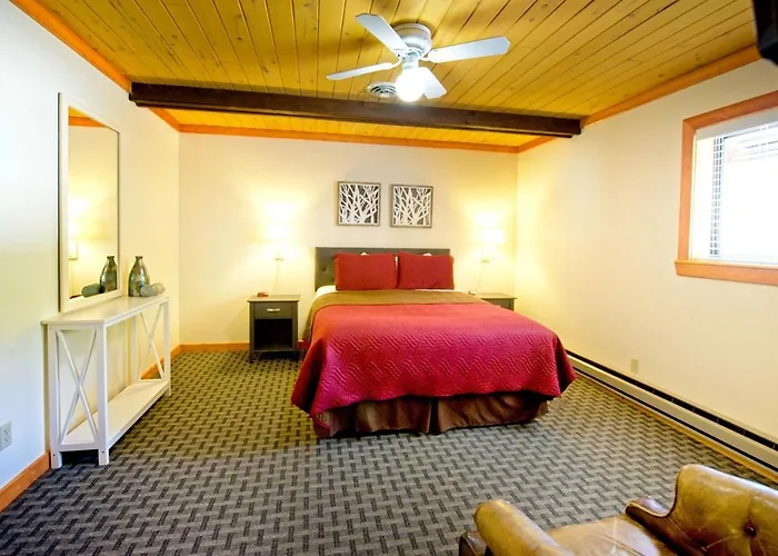 Sitzmark Sports Lodge