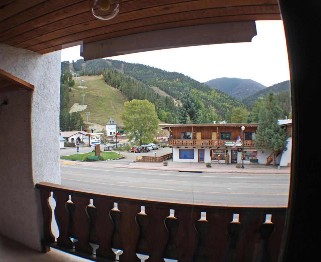 Sitzmark Sports Apartahotel Red River